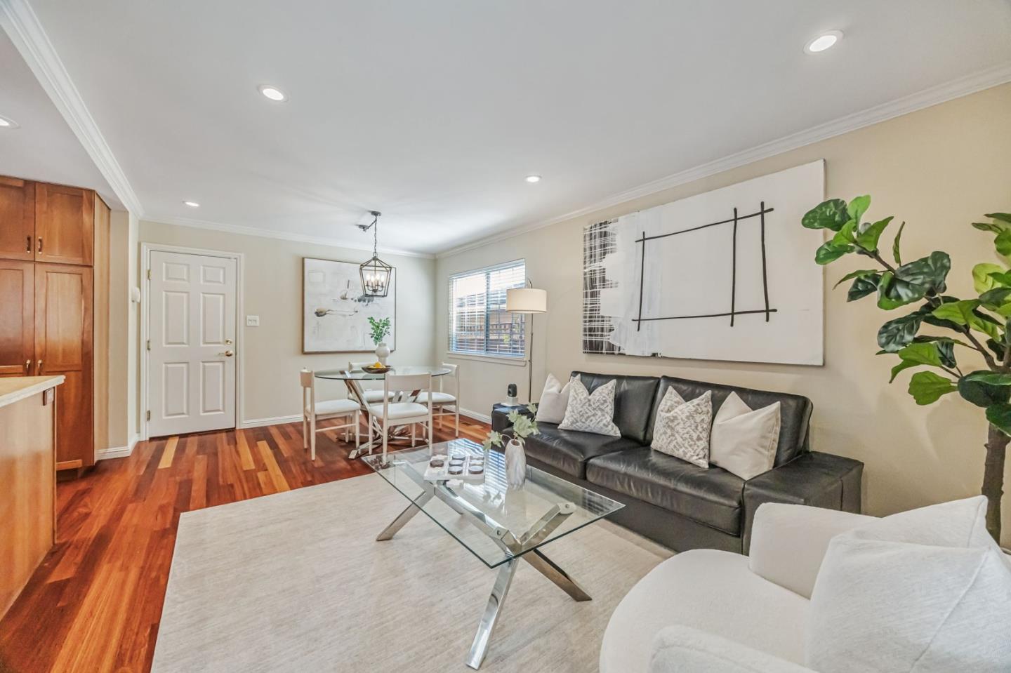 1741 Los Altos Drive