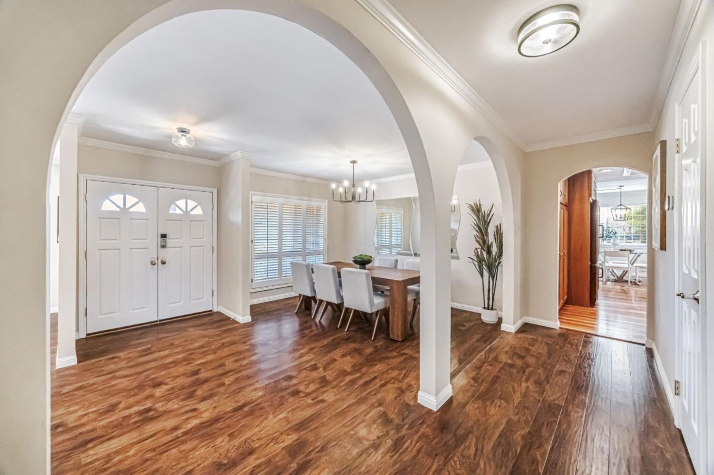 1741 Los Altos Drive