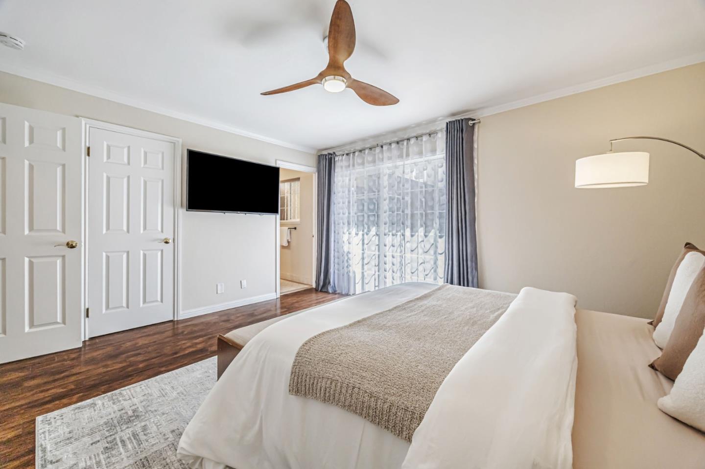 1741 Los Altos Drive