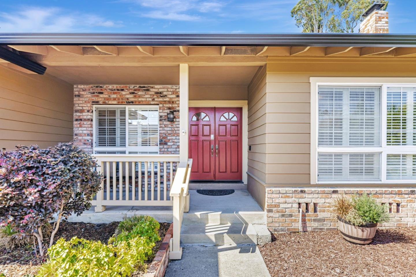 1741 Los Altos Drive