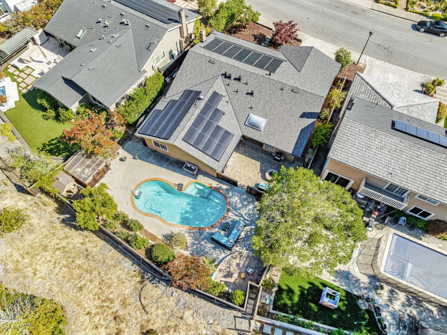 1741 Los Altos Drive