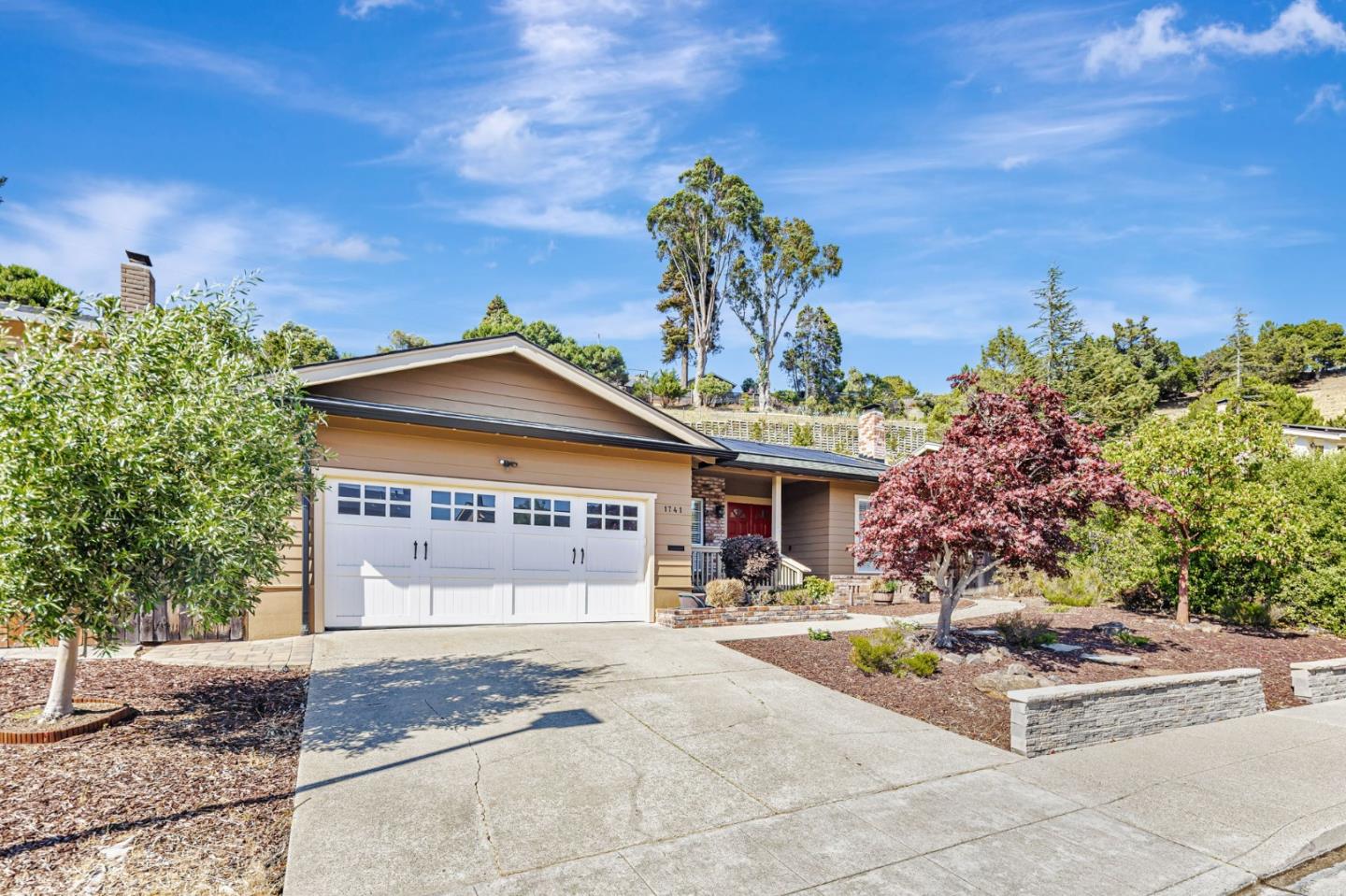 1741 Los Altos Drive
