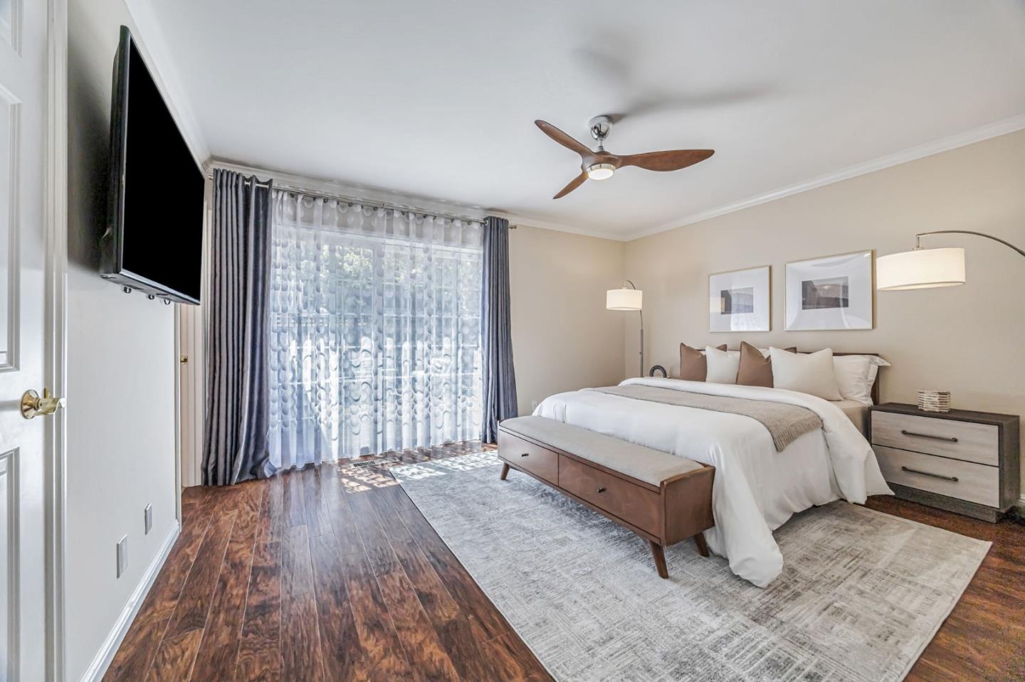 1741 Los Altos Drive