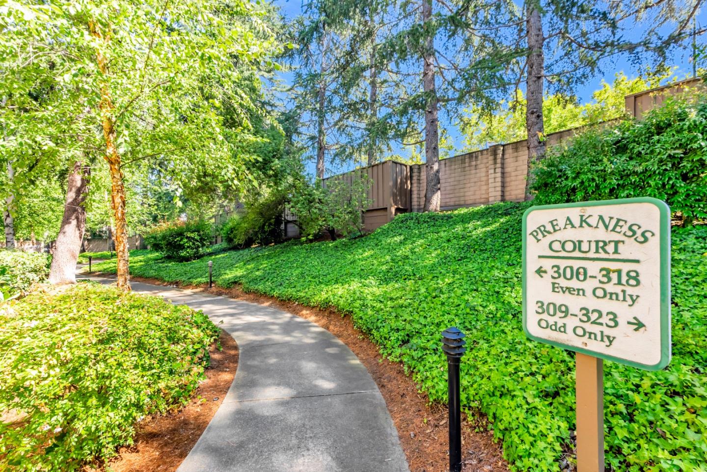 318 Preakness Court