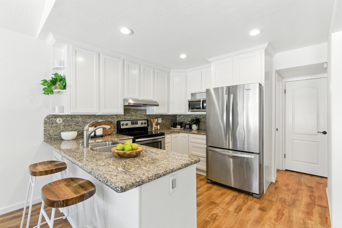 4590 Cimarron River Court