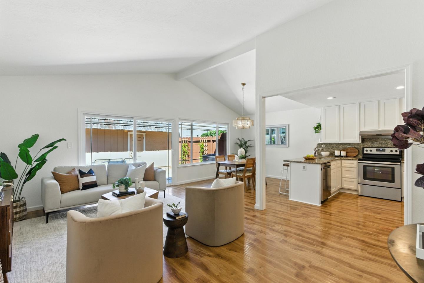 4590 Cimarron River Court