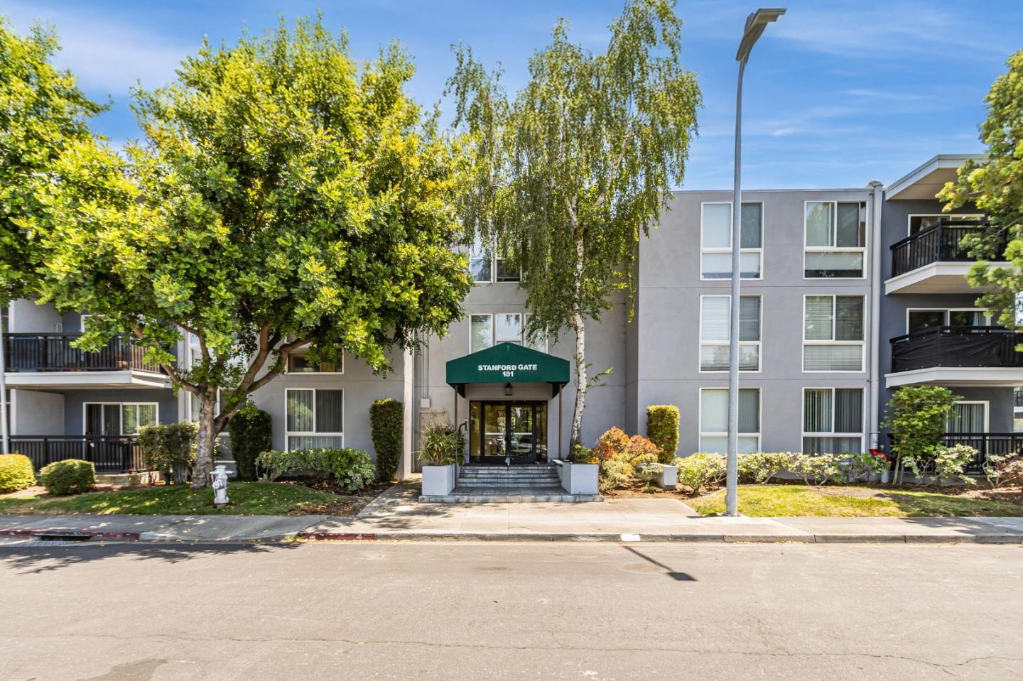 181 Del Medio Avenue 307