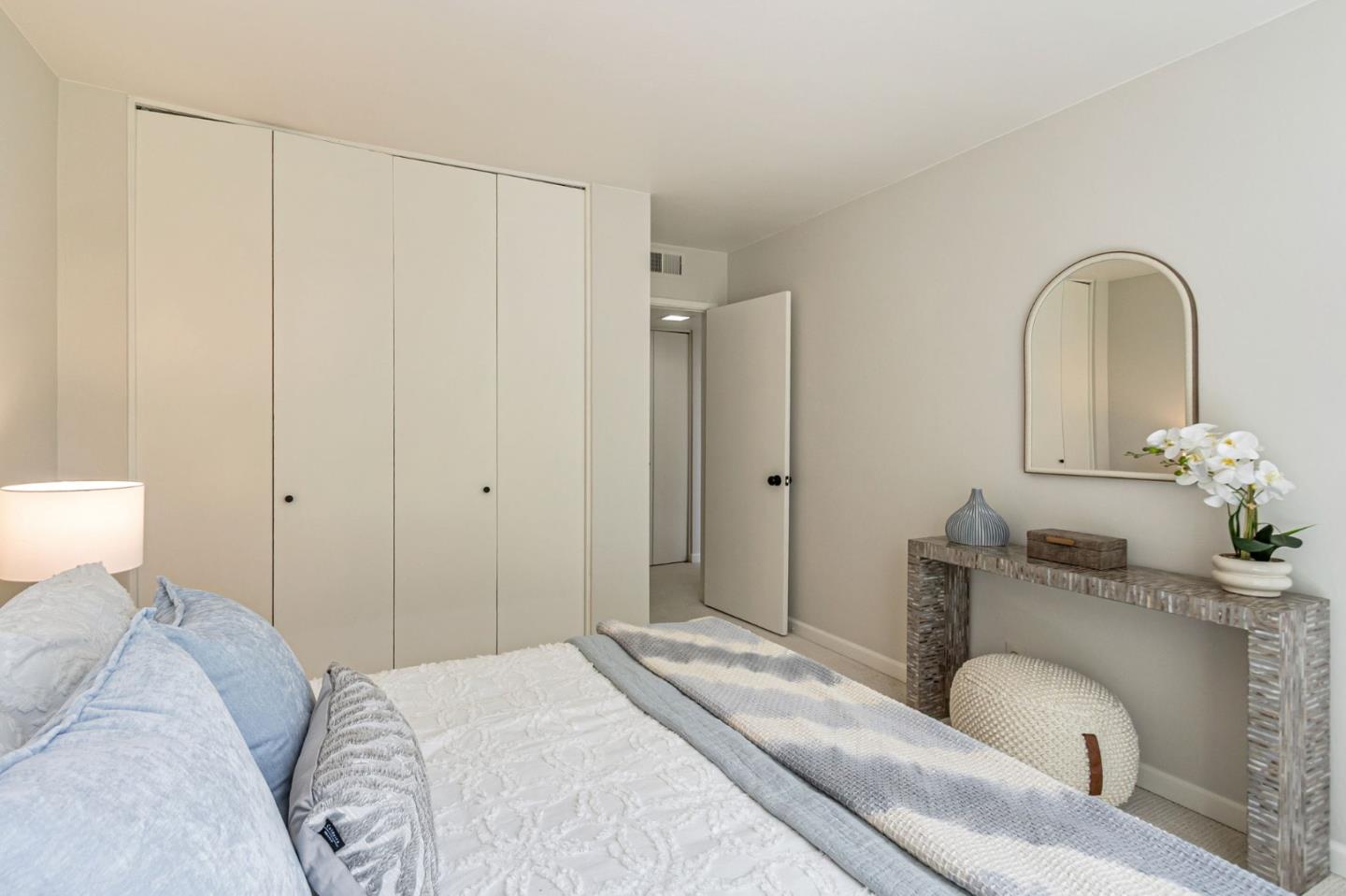 181 Del Medio Avenue 307