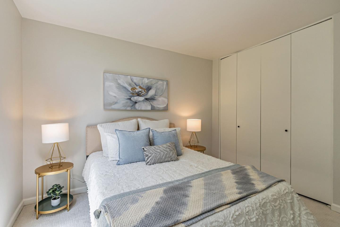 181 Del Medio Avenue 307