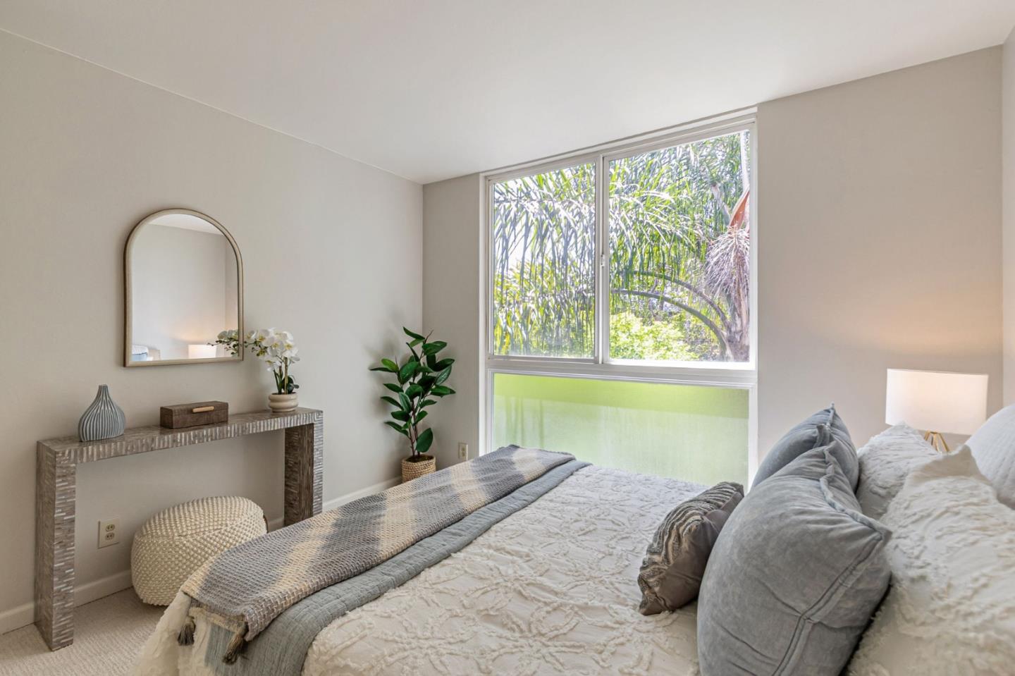 181 Del Medio Avenue 307