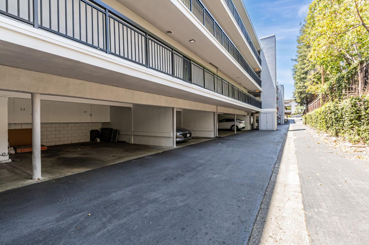 181 Del Medio Avenue 307