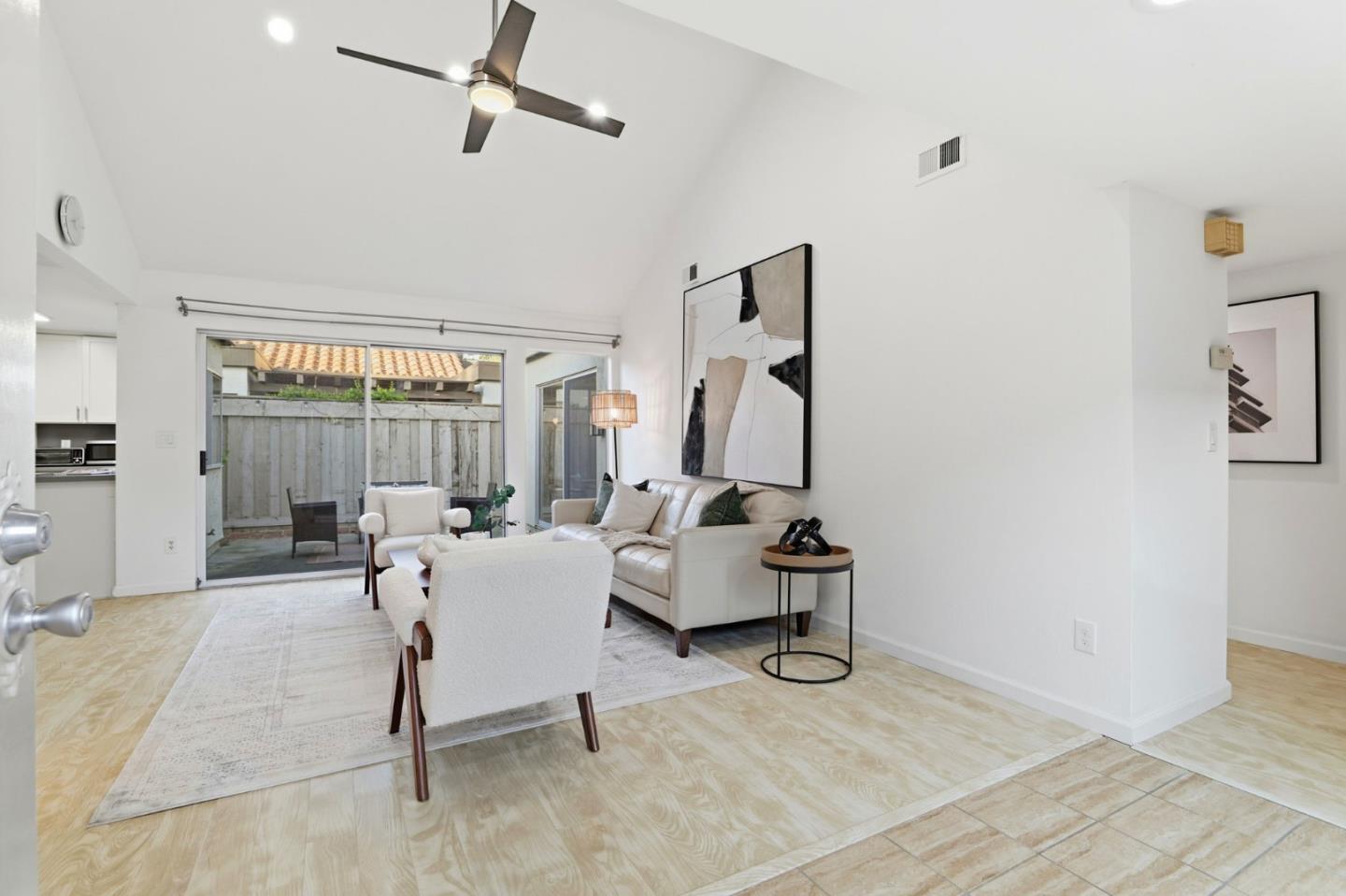 1092 Strayer Drive