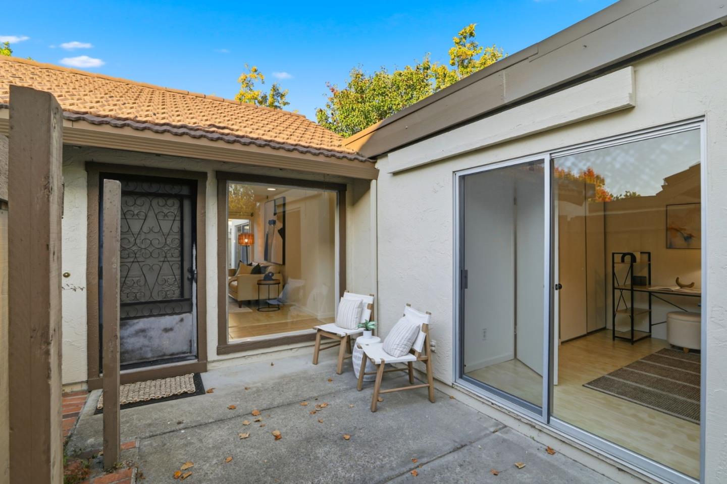 1092 Strayer Drive