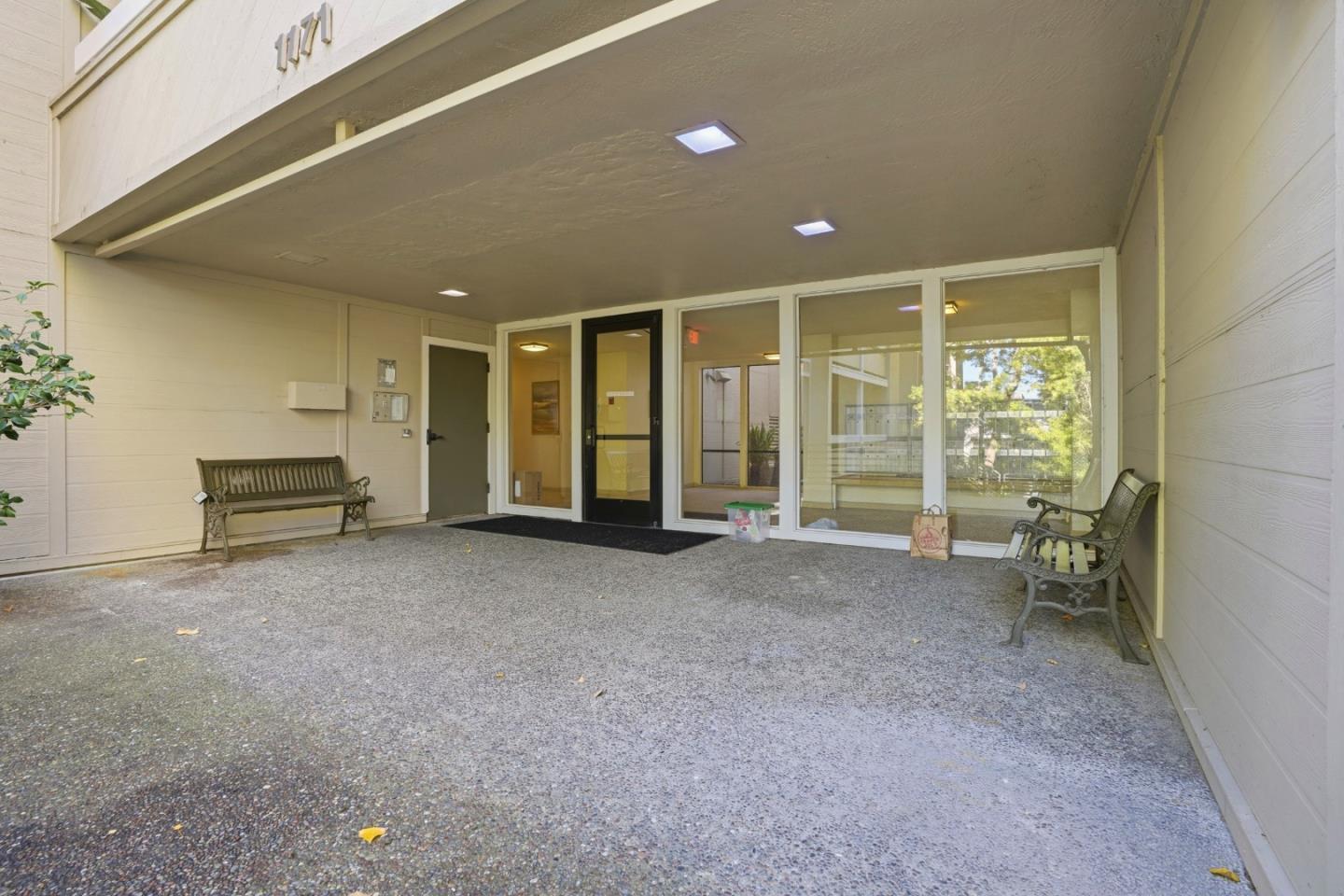 1171 Compass Lane 305