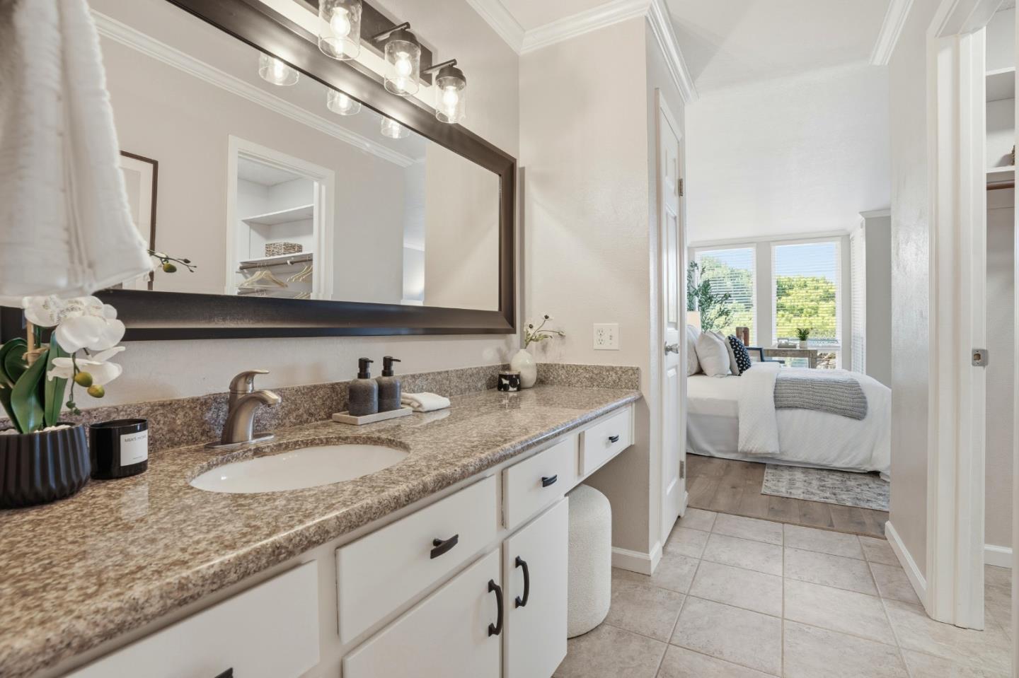 1171 Compass Lane 305