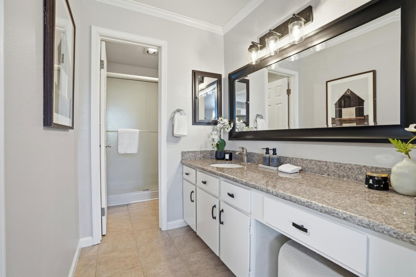 1171 Compass Lane 305