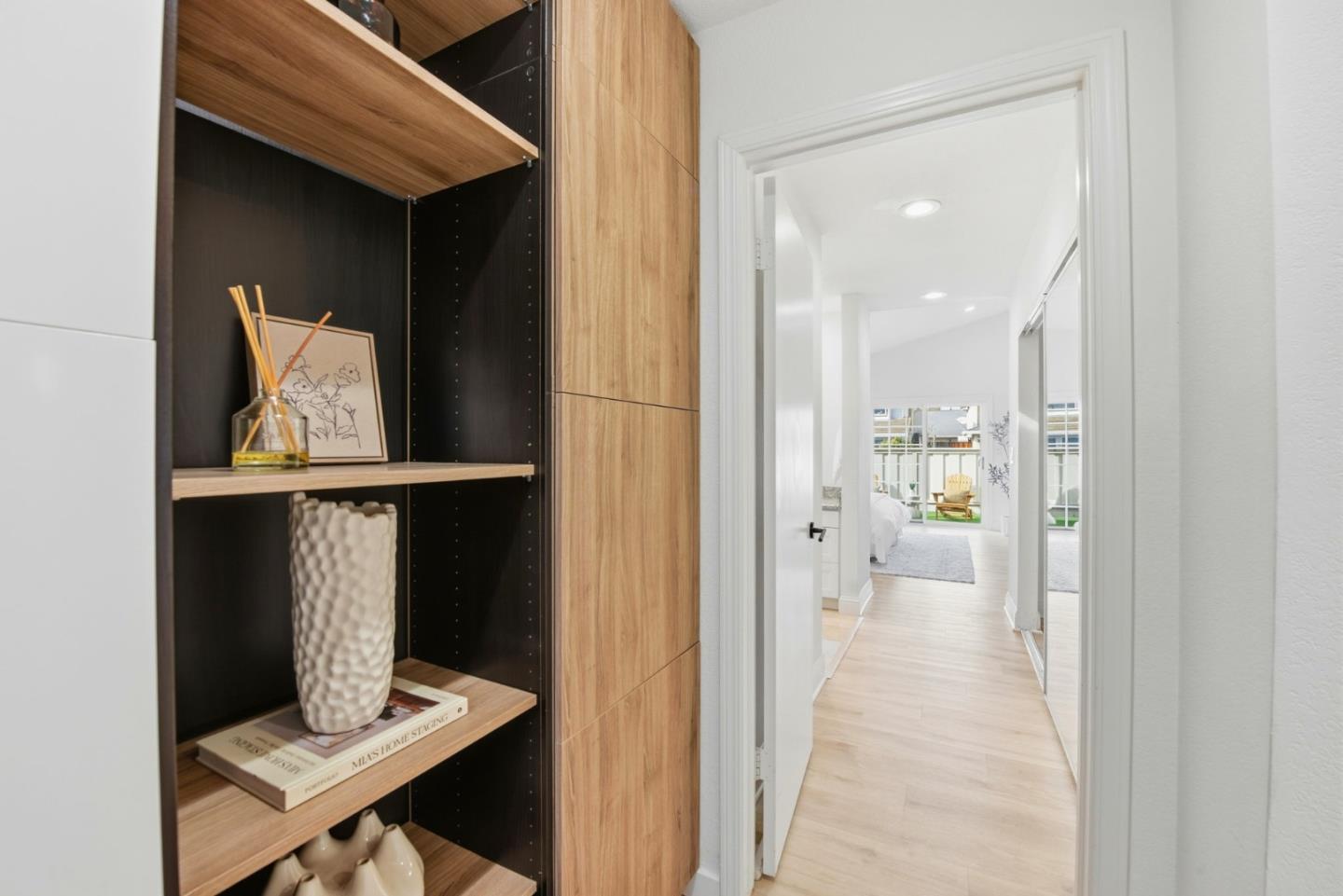 4822 La Habra Street