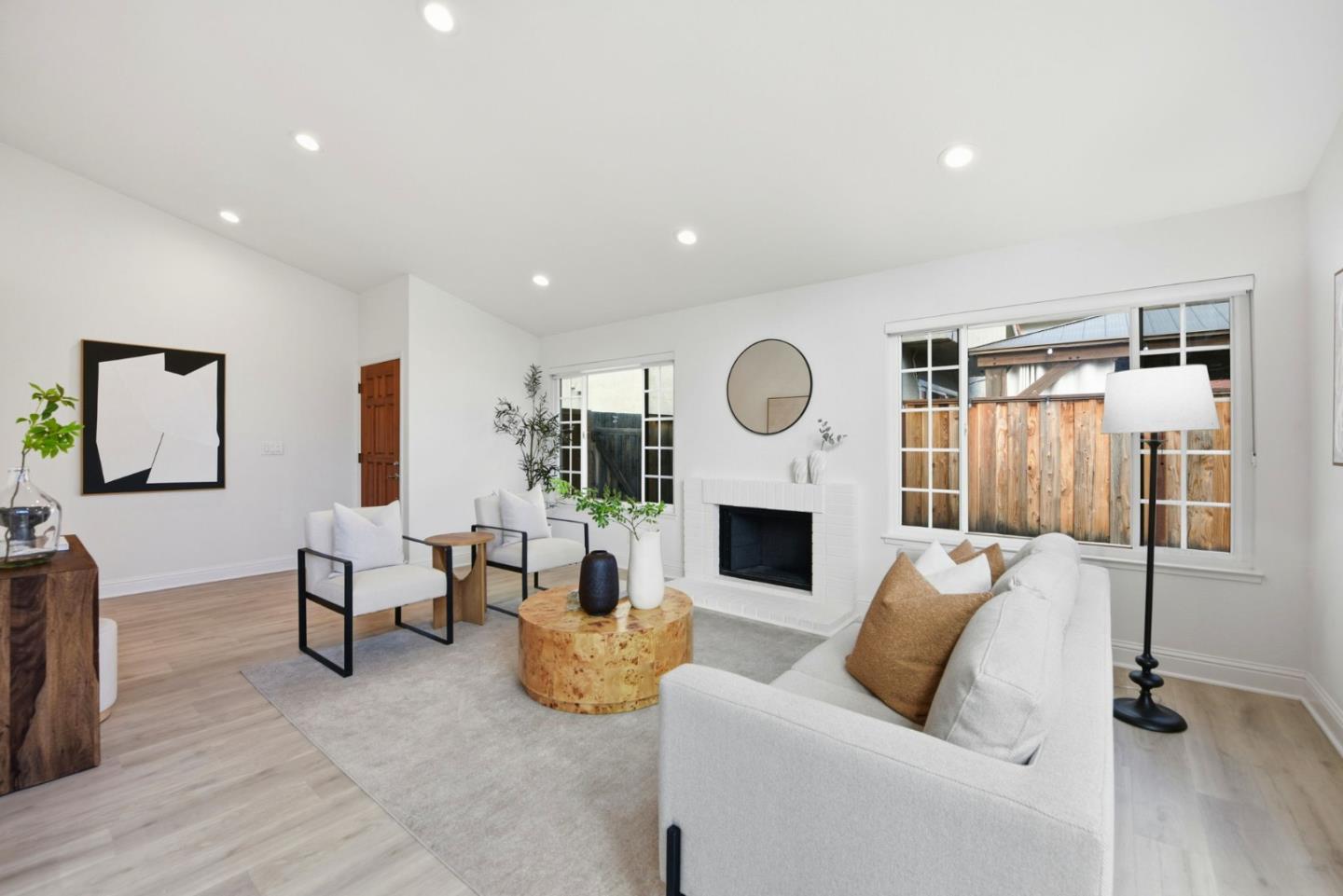 4822 La Habra Street