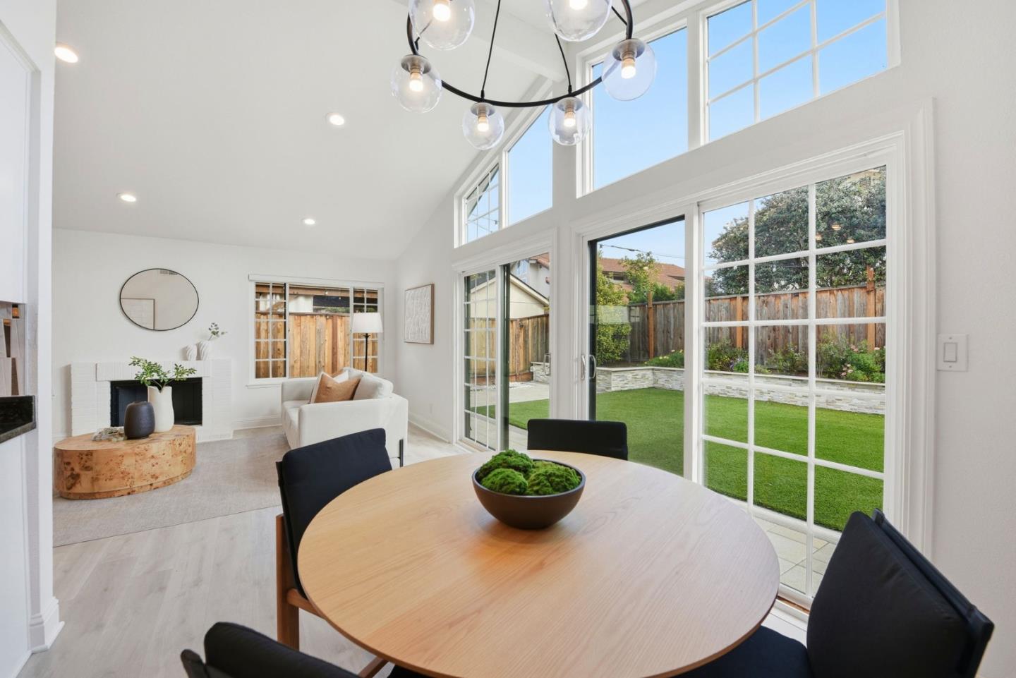 4822 La Habra Street