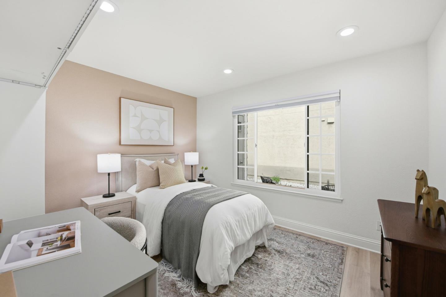 4822 La Habra Street