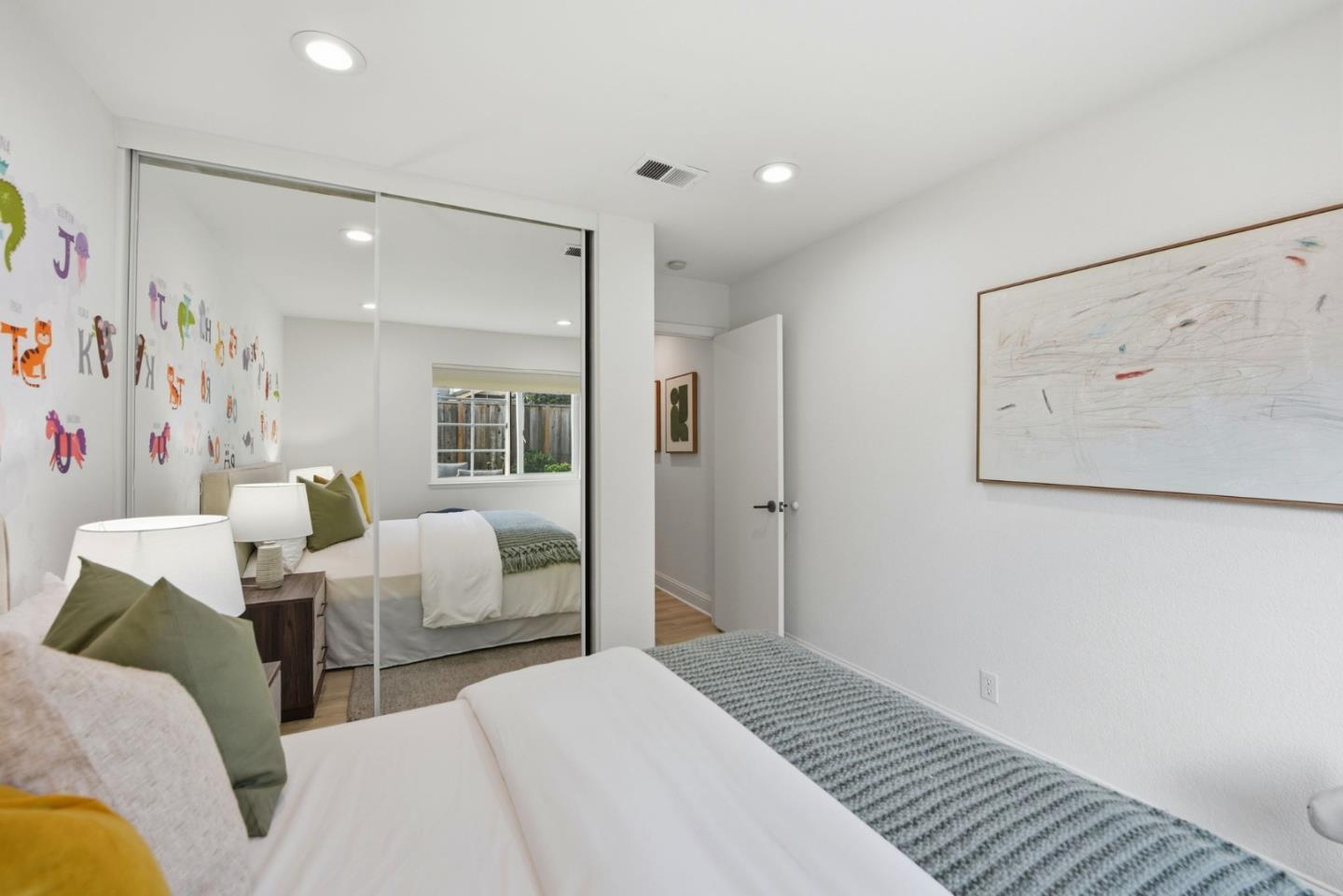 4822 La Habra Street