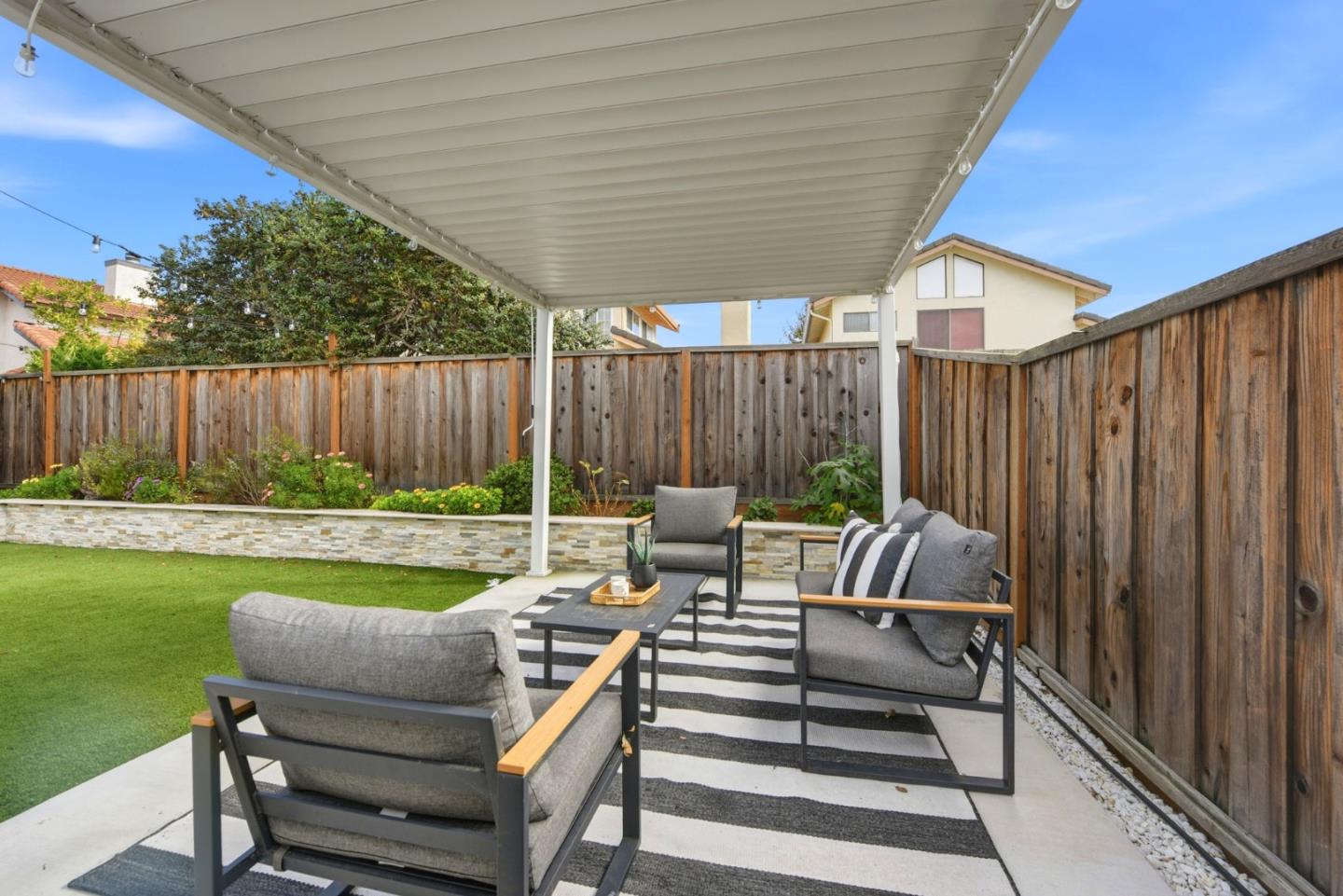 4822 La Habra Street