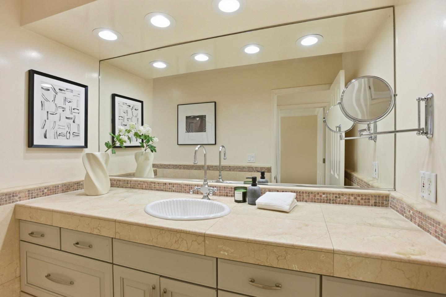 404 Portofino Drive 3