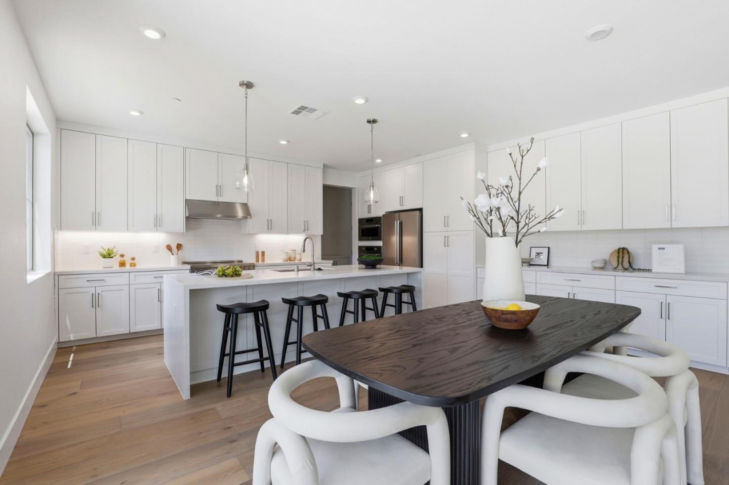 7387 Ailes Court