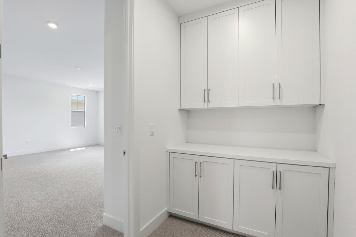 7387 Ailes Court
