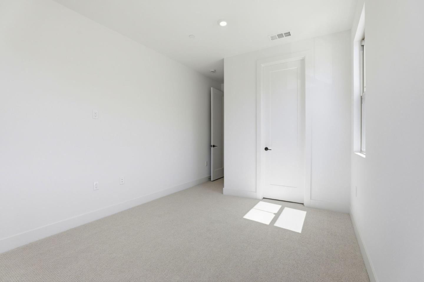 7376 Ailes Court