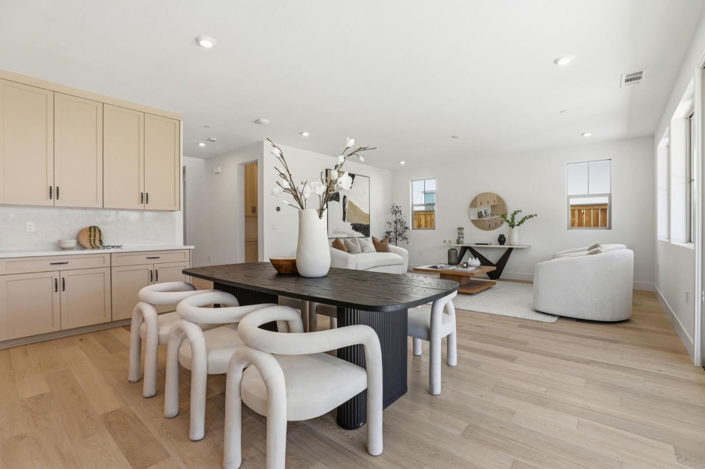 7376 Ailes Court