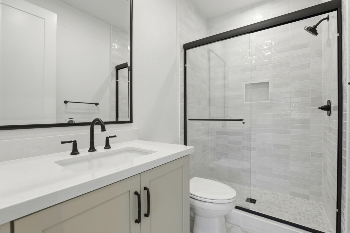 7376 Ailes Court
