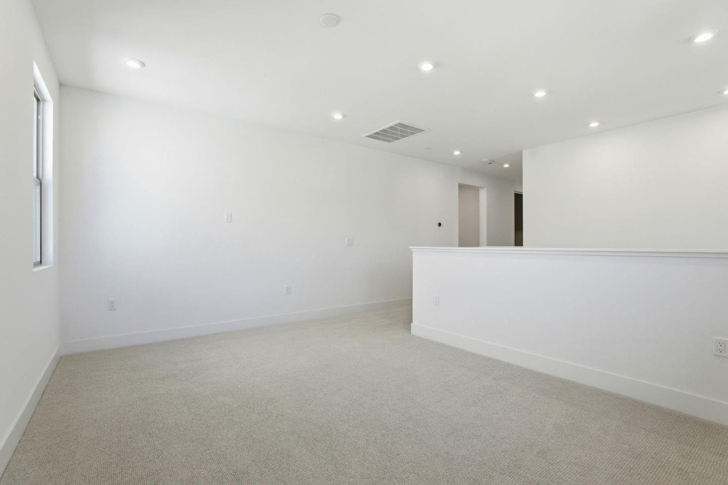 7376 Ailes Court