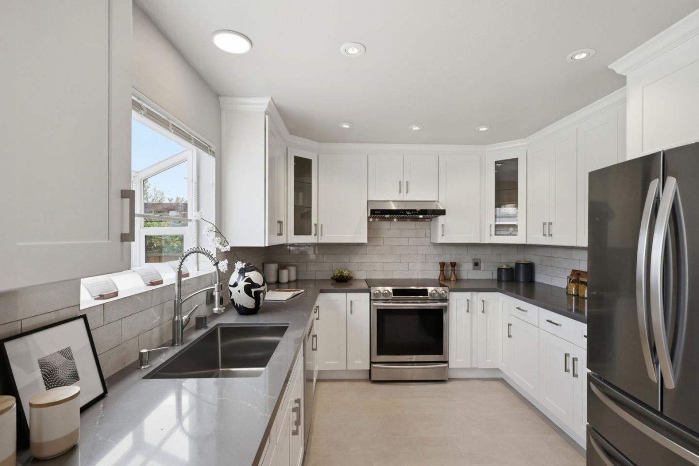 673 Harvester Drive