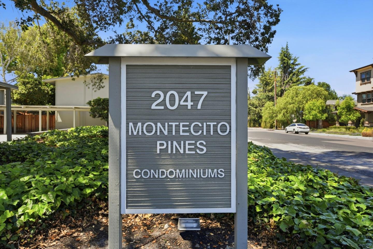2047 Montecito Avenue 2