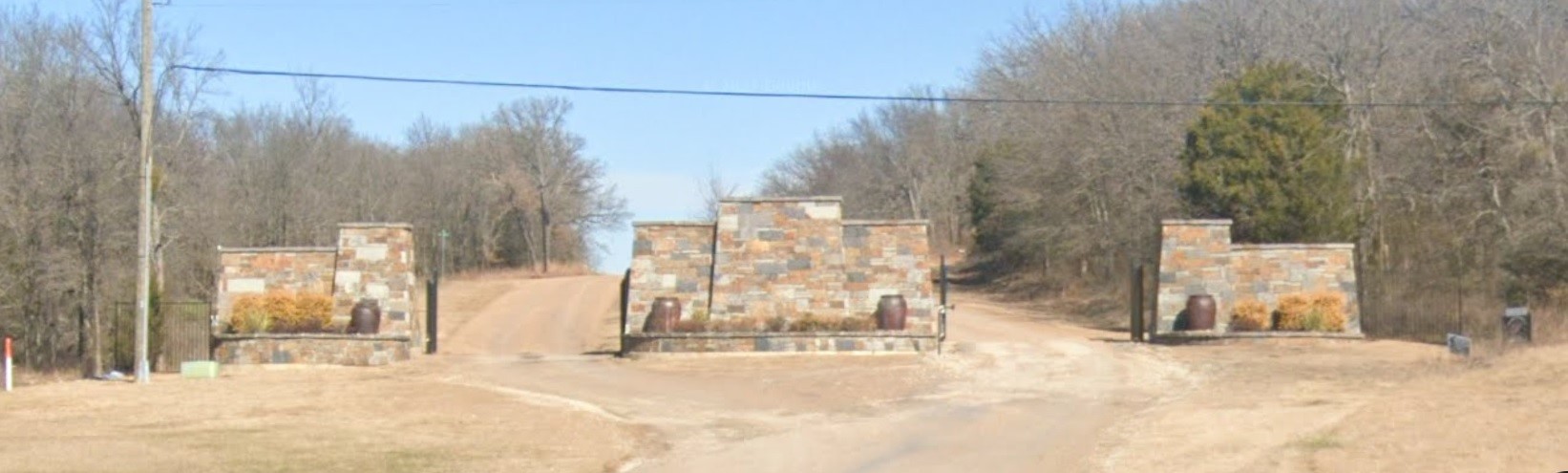 126 Oakmont Drive