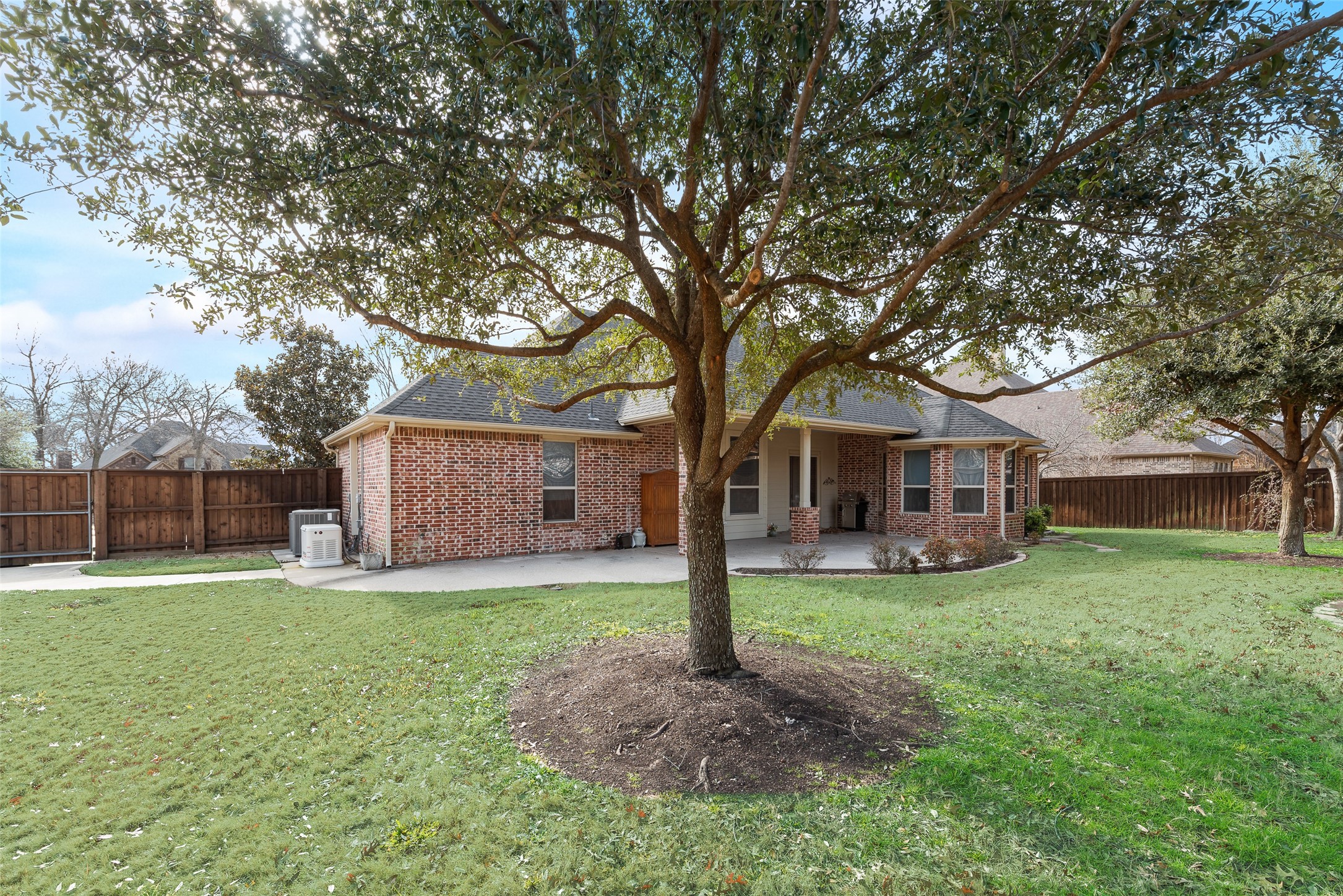 103 Bogey Court