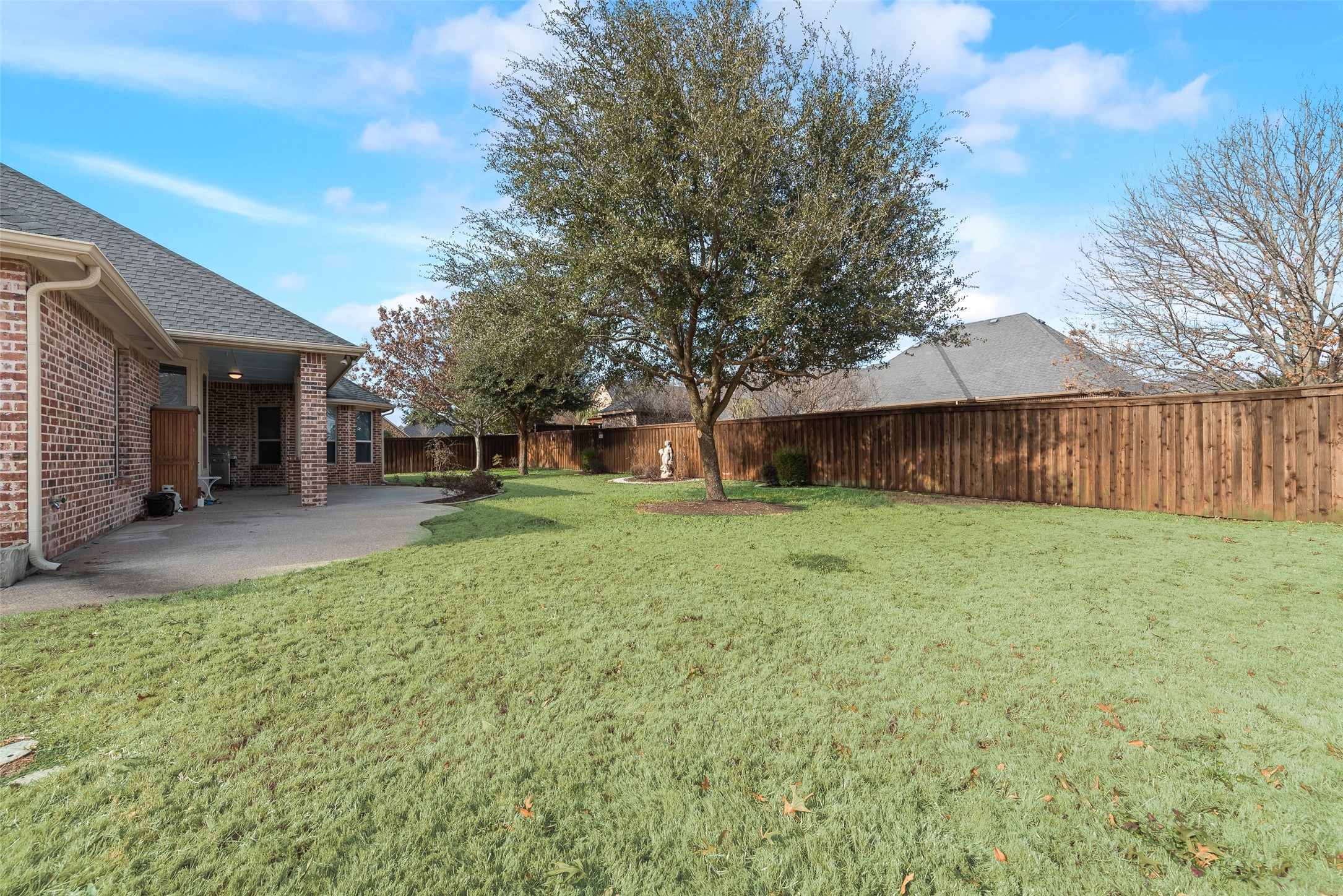 103 Bogey Court