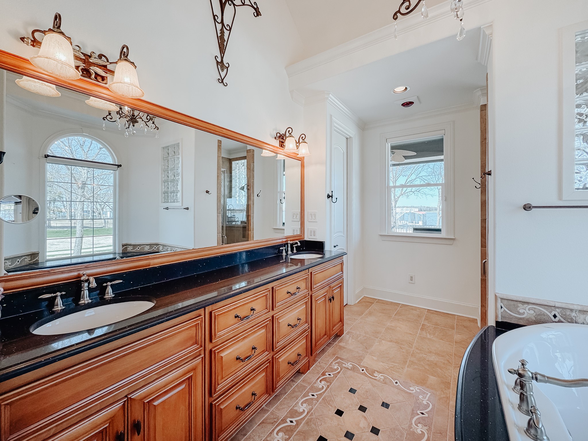 1193 The Shores Drive