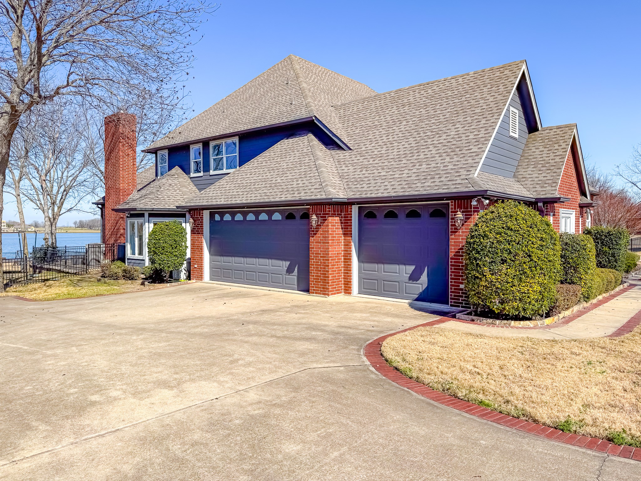 1193 The Shores Drive