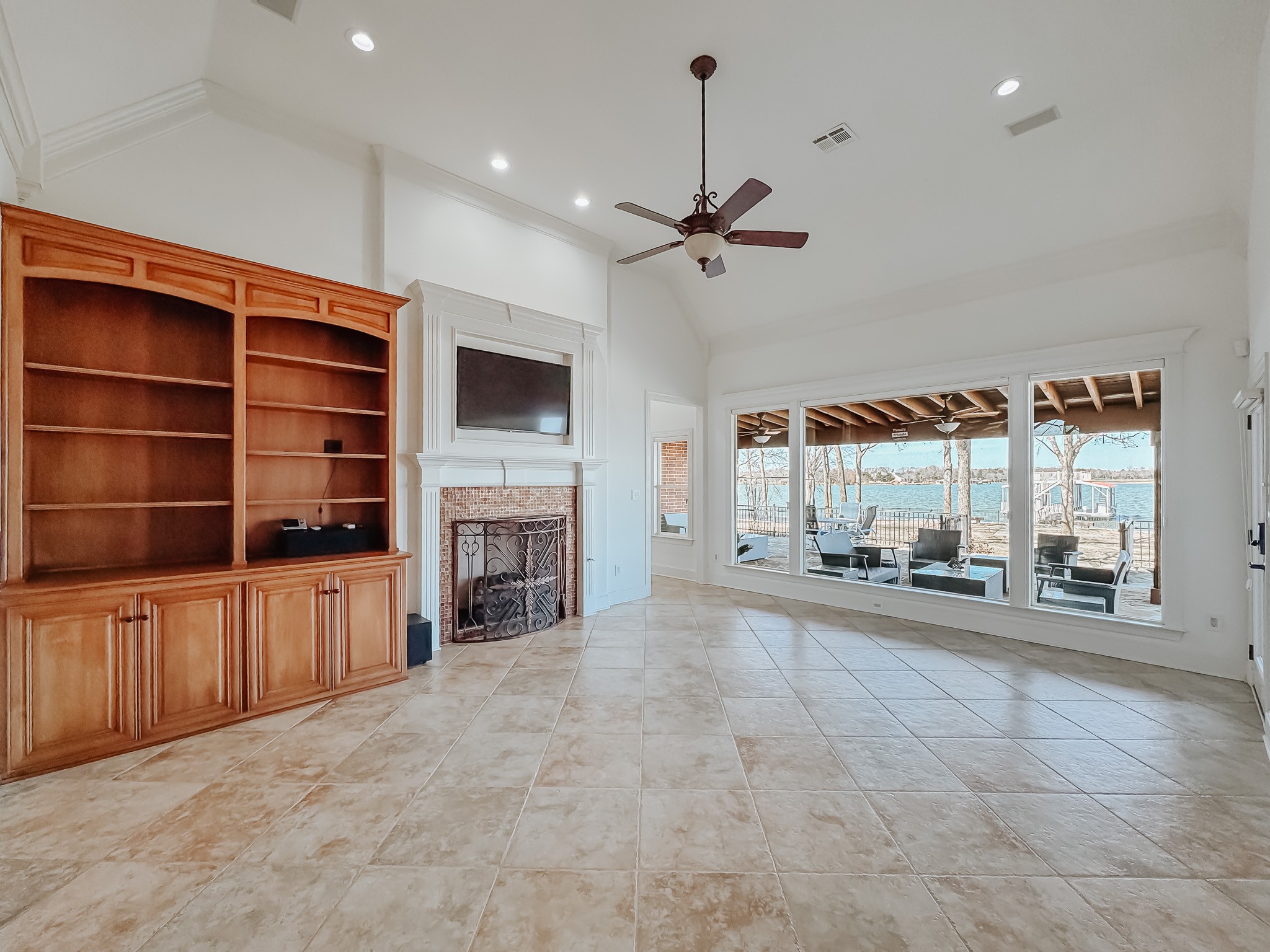 1193 The Shores Drive