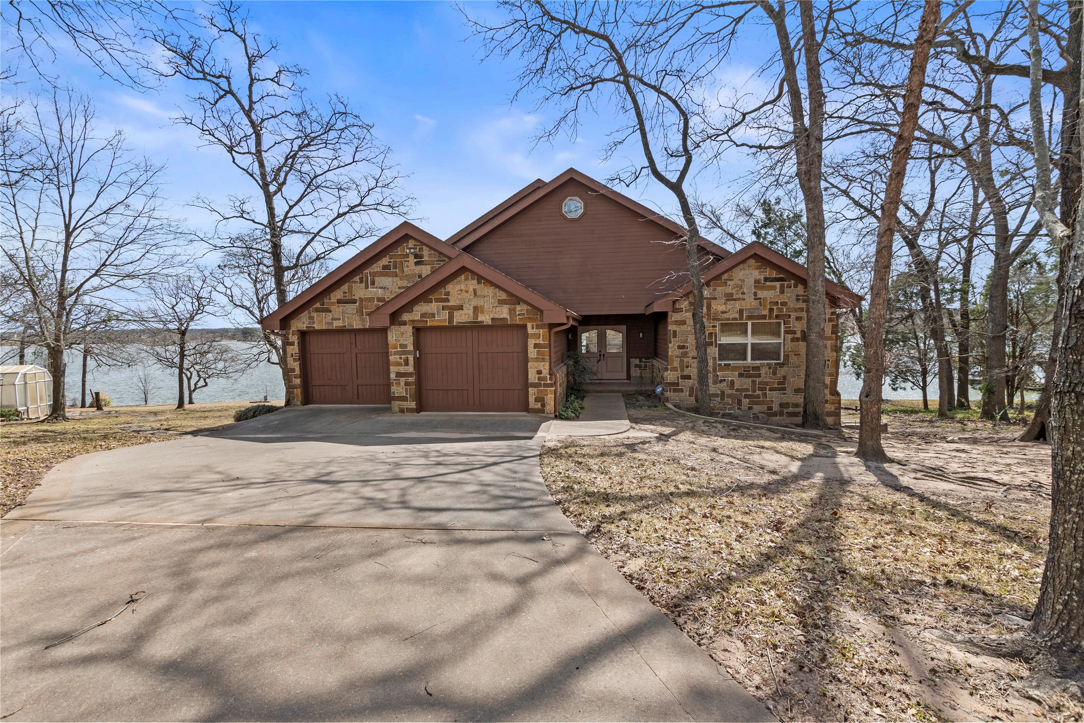 6848 Scenic Drive