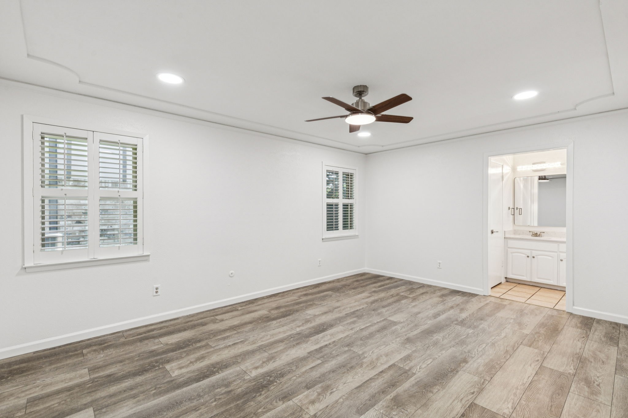 3206 AVON Drive
