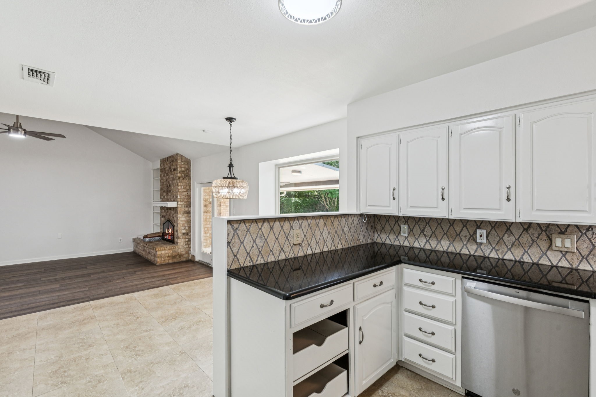 3206 AVON Drive