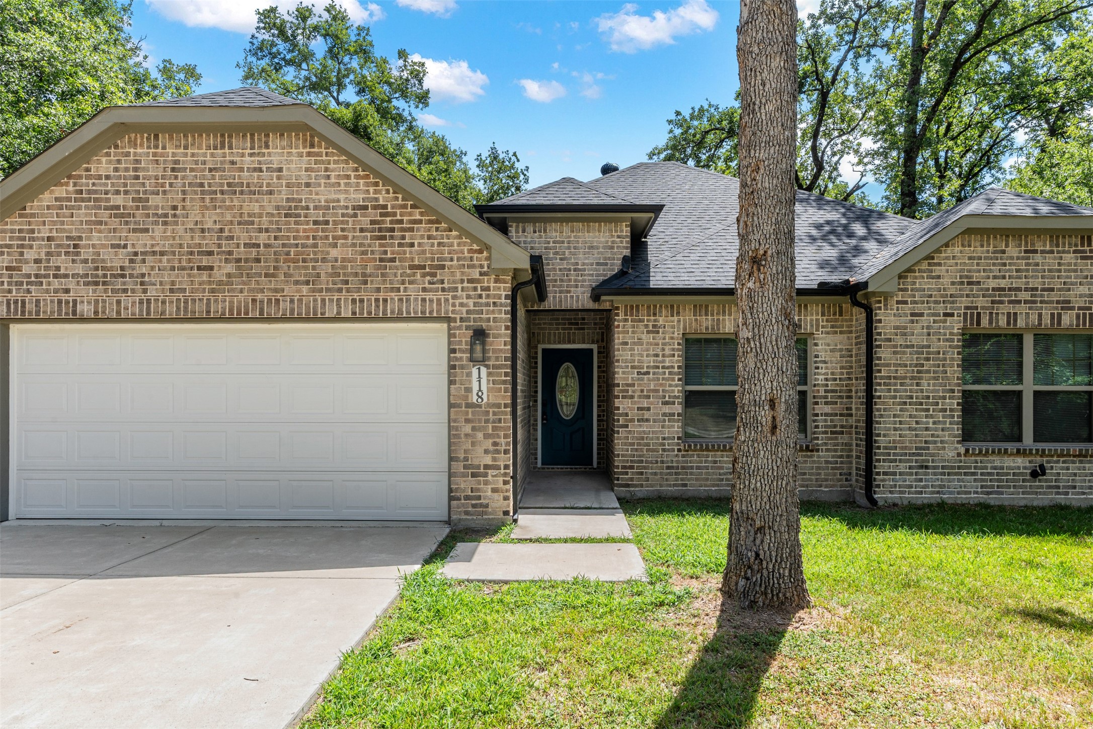 118 Channelview Drive