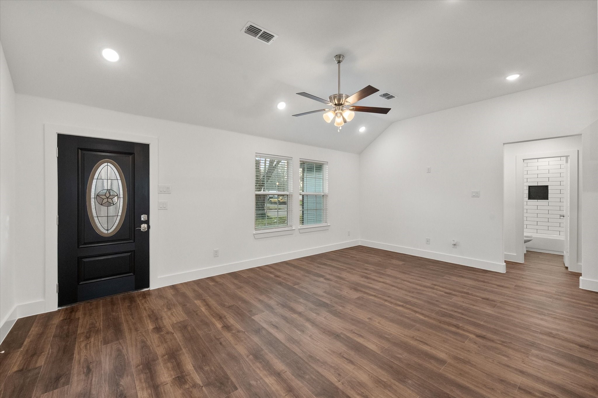 401 N Goodman Avenue
