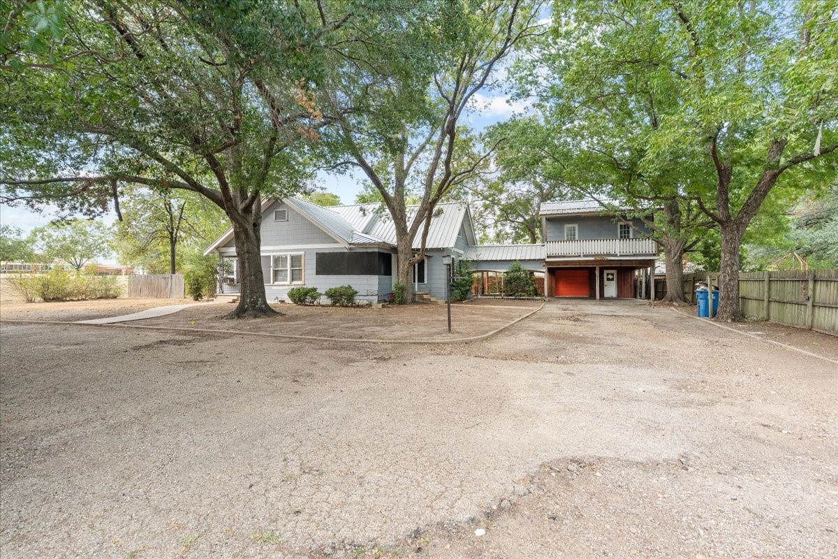 2900 State Highway 22