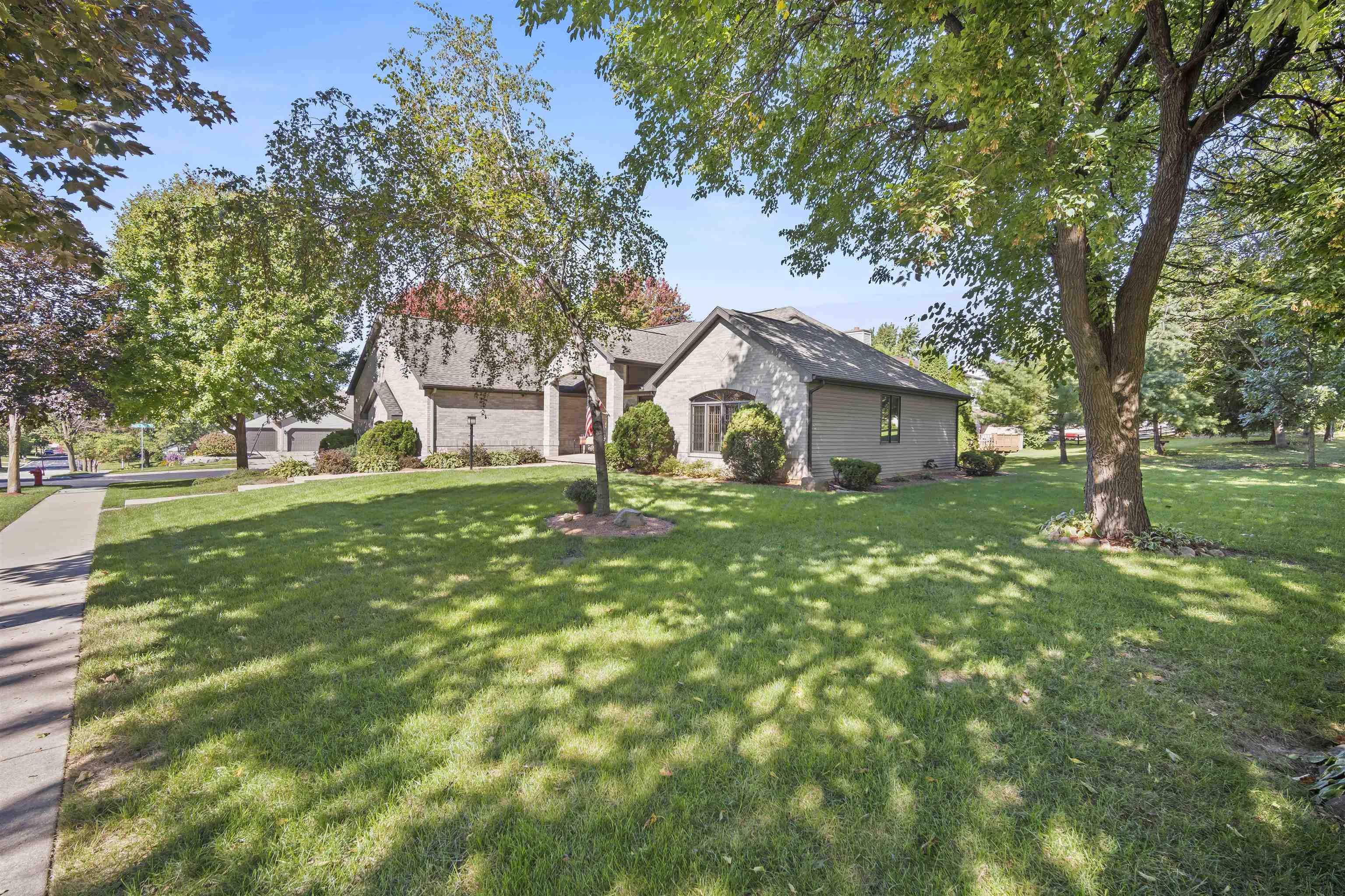 1620 Chapin Lane