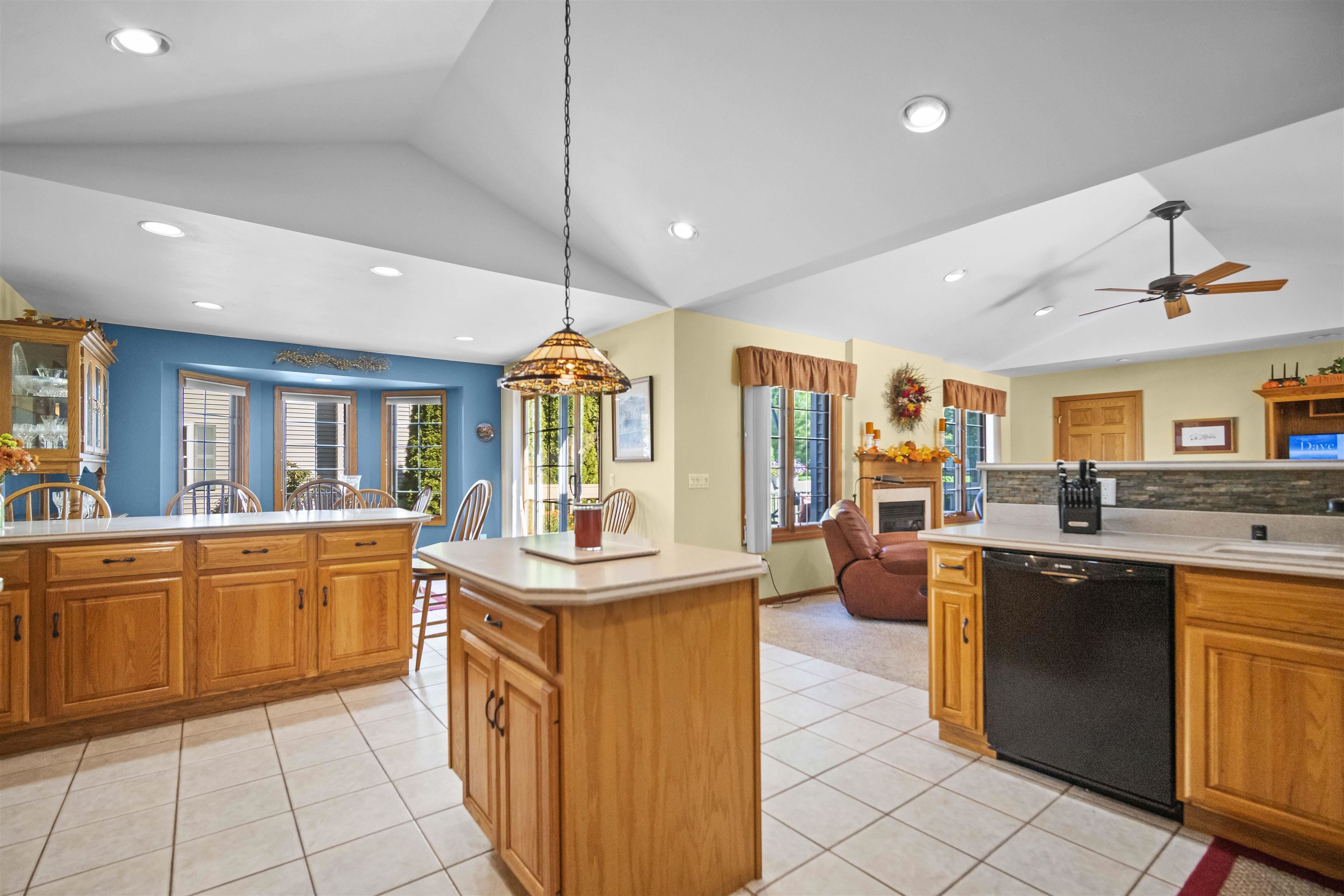 1620 Chapin Lane