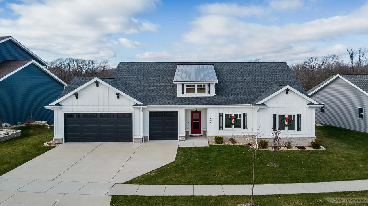 1406 Black Stallion Dr